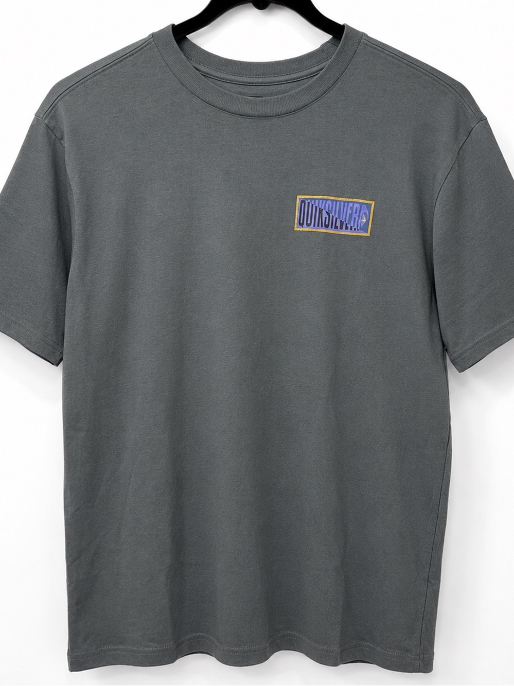 NWT Quiksilver Men’s Gray Graphic Logo Tee Size M
